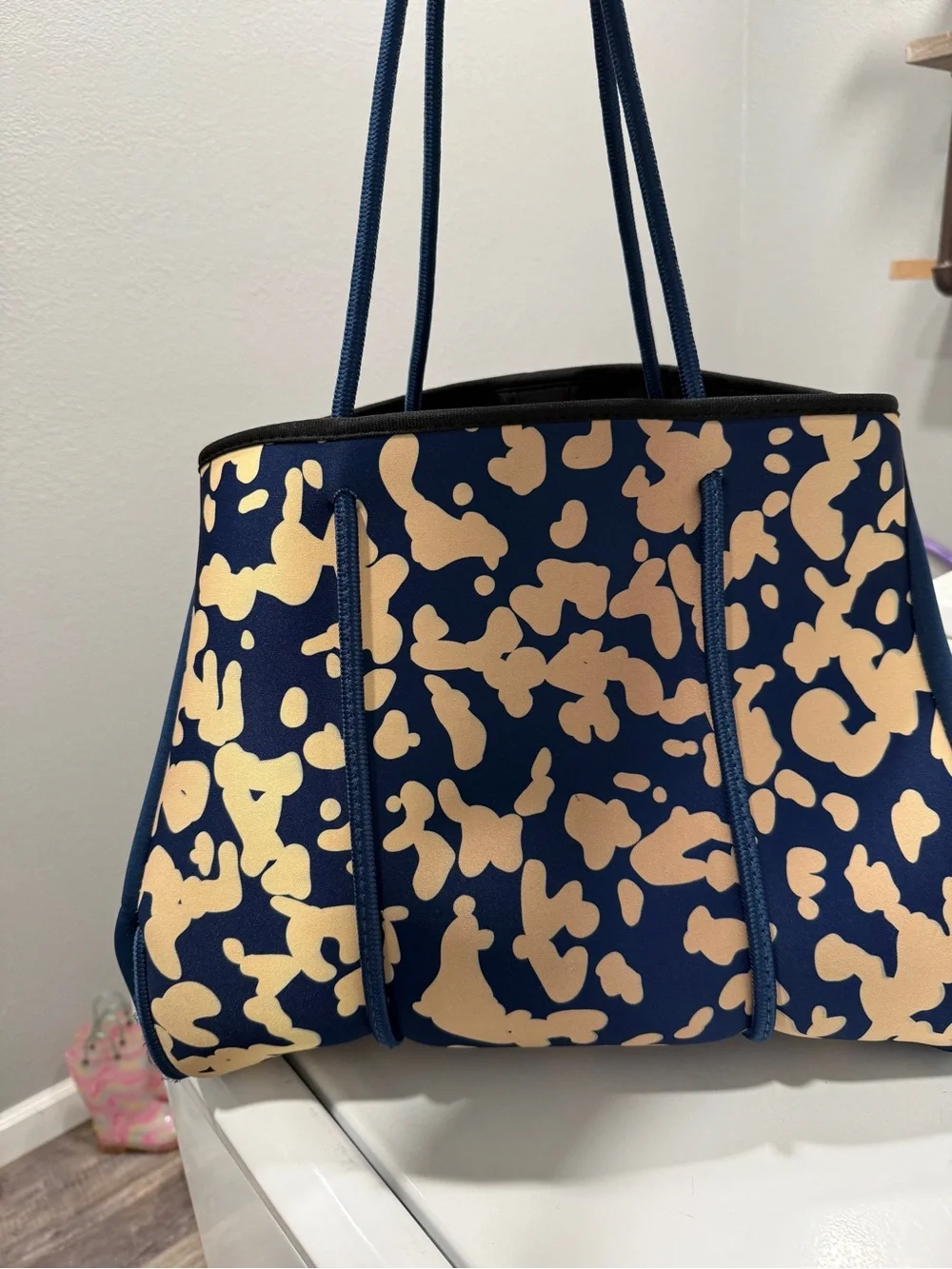 N/A navy gold